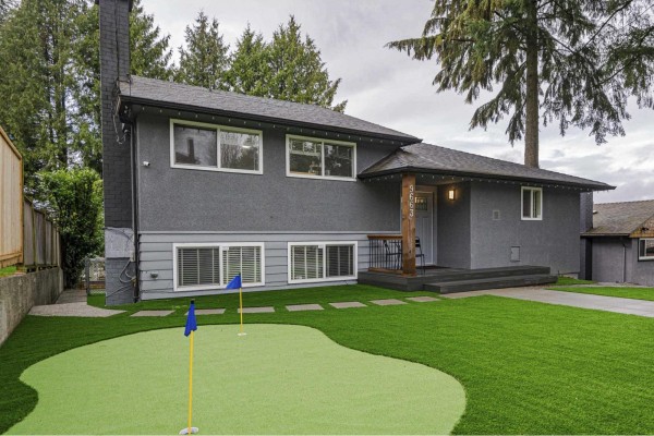 9663 Townline Diversion Road, Surrey, BC V3V2T1 Photo 4