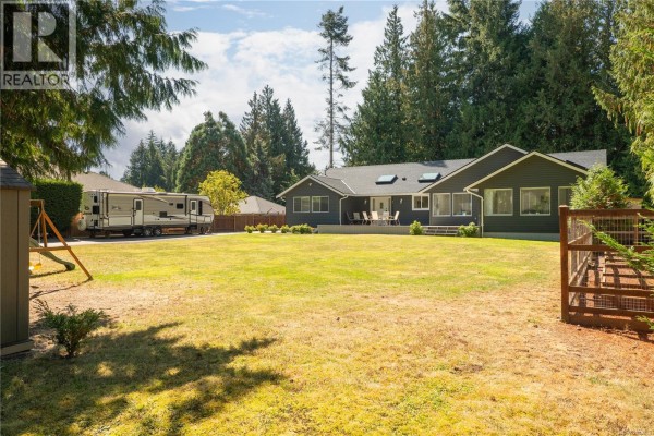 Bedroom - 967 Woodpecker Pl, Parksville, BC V9P1T1 Photo 2