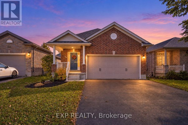 Family room - 969 Bitterbush Crescent, London North, ON N6H5X5 Photo 3