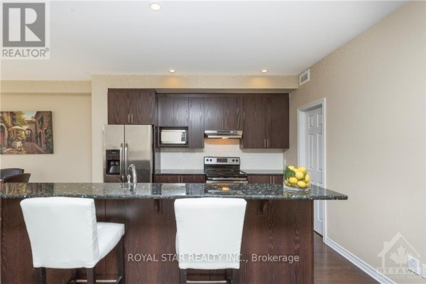 Kitchen - 969 Bunchberry Way S, Ottawa, ON K1T3T8 Photo 4