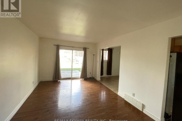 97 - 1730 Columbia Court, Windsor, ON N9E1B1 Photo 5