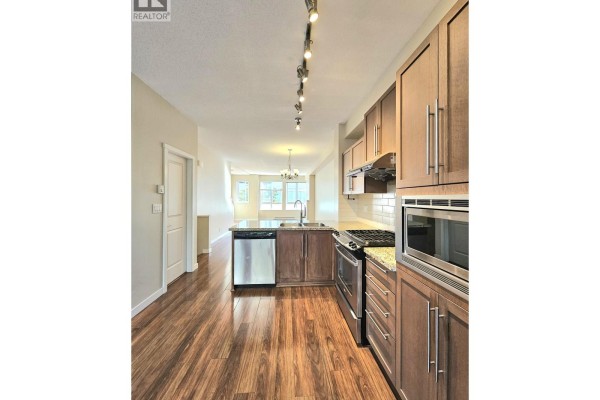 97 1125 Kensal Place, Coquitlam, BC V3B0G3 Photo 5