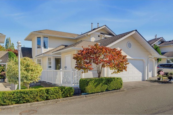 97 8737 212 Street, Langley