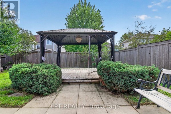 97 Black Bear Way, Ottawa, ON K2S2G6 Photo 3