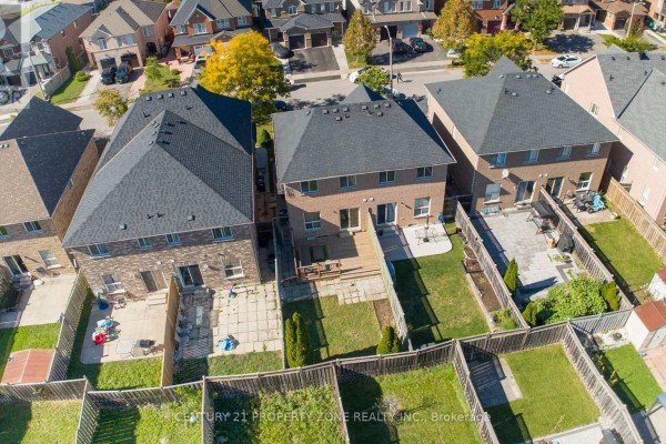 97 Cadillac Crescent, Brampton, ON L7A3B4 Photo 5