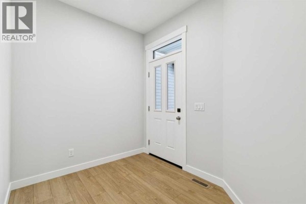 Dining room - 97 Creekstone Hill Sw, Calgary, AB T2X5G3 Photo 4