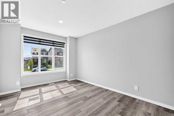2pc Bathroom - 97 Herron Mews Ne, Calgary, AB T3P1Y7 Photo 4
