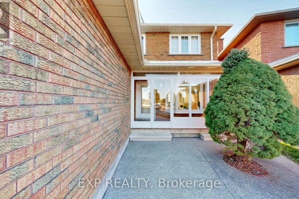 97 Jackman Crescent, Vaughan, ON L4L6P6 Photo 2
