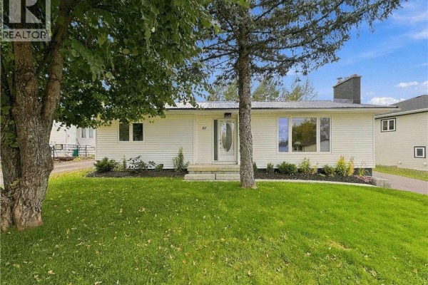 Bedroom - 97 Lorette Street, Dieppe, NB E1A4Z8 Photo 2