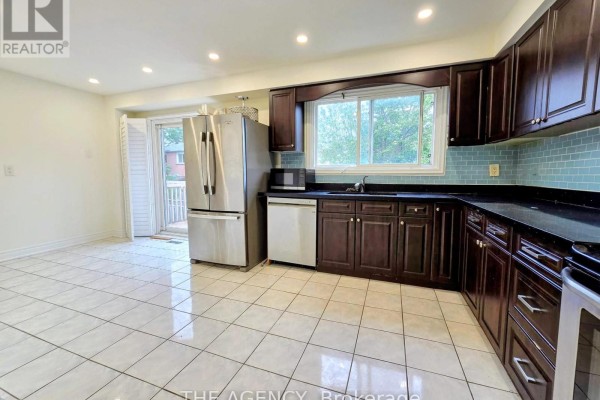 97 Mullen Drive, Ajax, ON L1T2B3 Photo 5