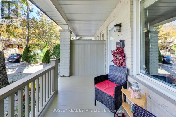 Kitchen - 97 Oakcrest Avenue, Toronto, ON M4C1B4 Photo 4