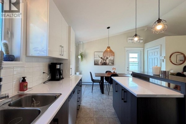 Family room - 97 Olivier Boucher Road, Edmundston, NB E3V4X1 Photo 5