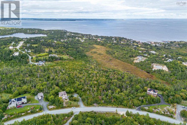 97 Portovista Dr, Portuguese Cove, NS B3V1P3 Photo 2