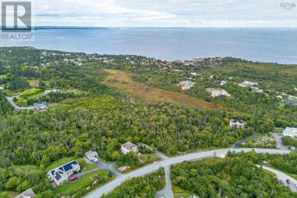 97 Portovista Dr, Portuguese Cove, NS B3V1P3 Photo 3
