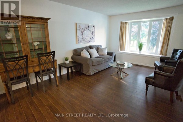Kitchen - 97 Riverglen Drive, Georgina, ON L4P2R3 Photo 4