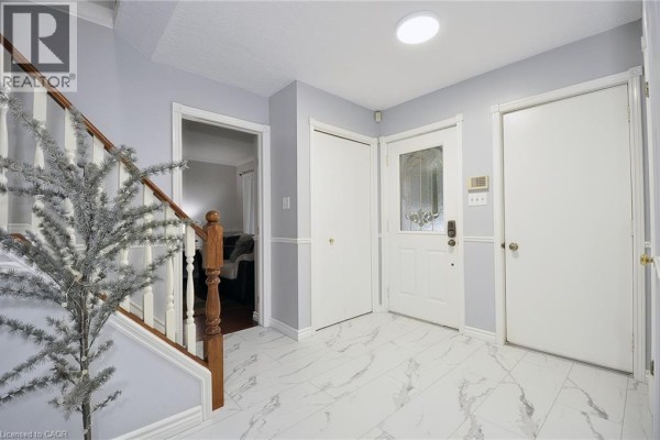 Laundry room - 97 Sacha Road, Cambridge, ON N3C4A2 Photo 3