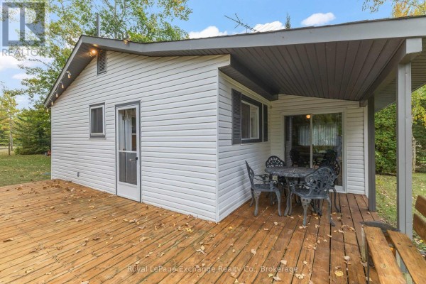 97 Smith Lane, Huron Kinloss, ON N2Z0B3 Photo 4