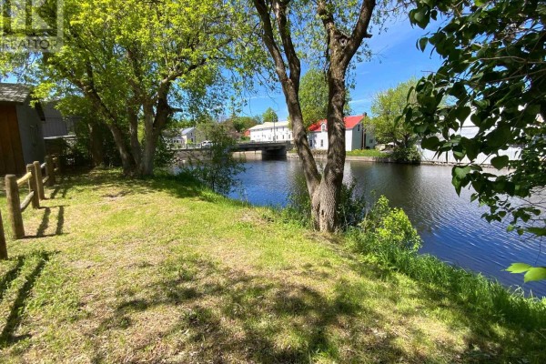 97 South Street, Lanark Highlands, ON K0G1K0 Photo 5