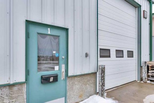 97 South West Drive Sw, Medicine Hat, AB T1B4J6 Photo 5