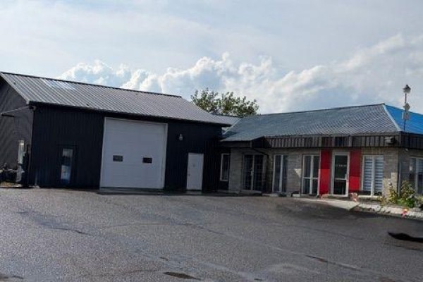 970 Burton Road, Russell, ON K0A3H0 Photo 2