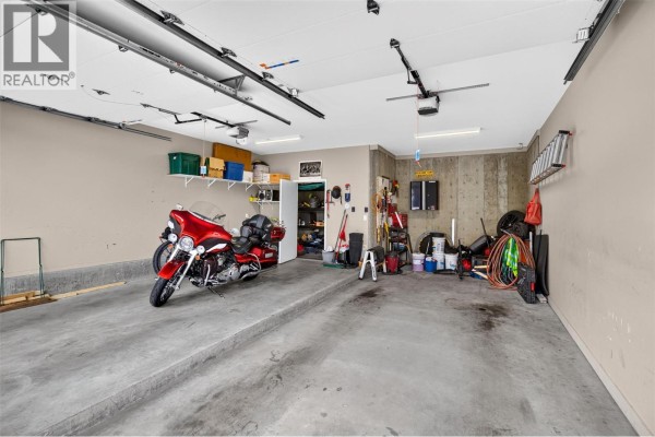 4pc Ensuite bath - 9700 Santina Road Unit# 14, Lake Country, BC V4V0B1 Photo 4