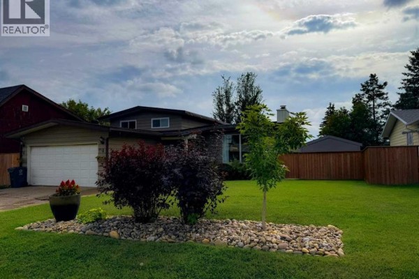 9701 73 Avenue, Peace River, AB, photo 2