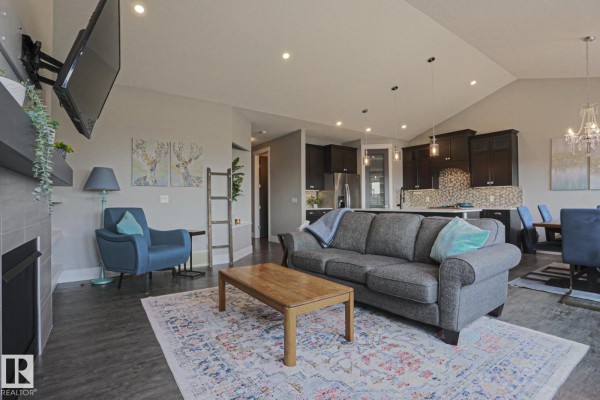 9711 223 St Nw, Edmonton, AB, photo 3