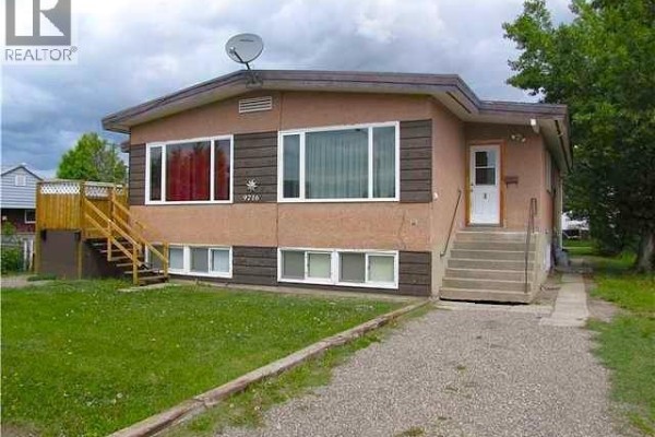 9714-9716 102 Avenue, Fort St  John, BC, photo 2