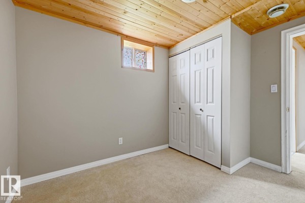 Bedroom 3 - 9716 162 St Nw Edmonton Nw, Edmonton, AB T5P2K9 Photo 5