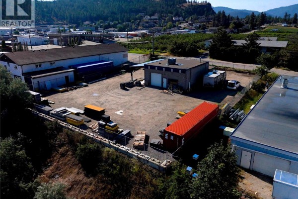 9716 Lenzi Street, Summerland, BC V0H1Z0 Photo 5