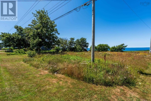 9717 Highway 1, Lower Saulnierville, NS, photo 3
