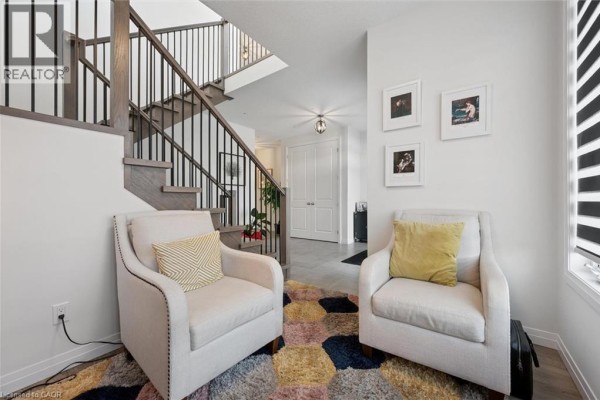 Family room - 972 Stonecliffe Walk Unit# 18, Kitchener, ON N2P0K5 Photo 5