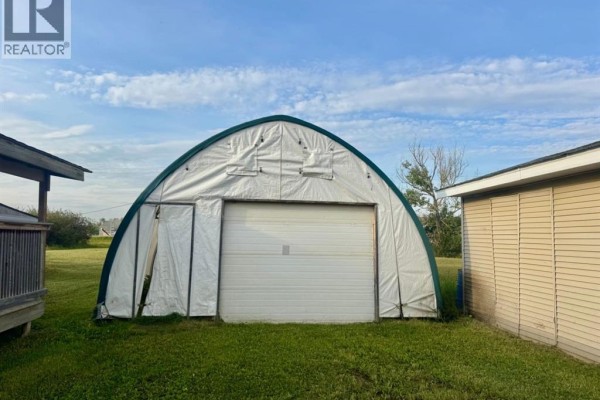 9725 107 Street, Hythe, AB T0H2C0 Photo 5