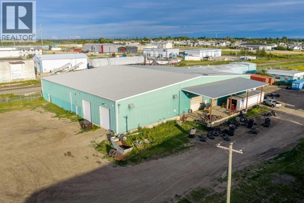 9728 128 Avenue 9723 132 Avenue, Grande Prairie, AB T8V4J4 Photo 3
