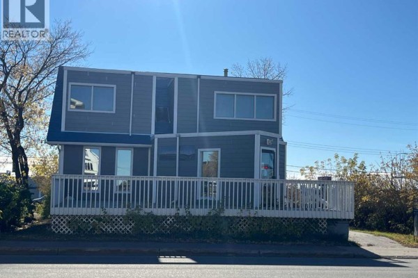 9731 100 Avenue, Grande Prairie, AB T8V0T5 Photo 2