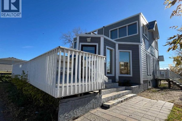 9731 100 Avenue, Grande Prairie, AB T8V0T5 Photo 4