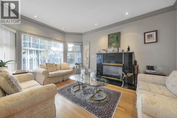 9731 Alberta Road, Richmond, BC V6Y1T7 Photo 4