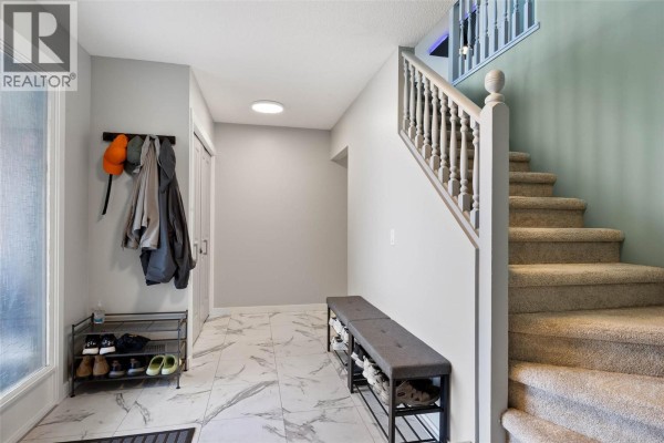Bedroom - 975 Huntleigh Crescent, Kamloops, BC V1S1G9 Photo 3
