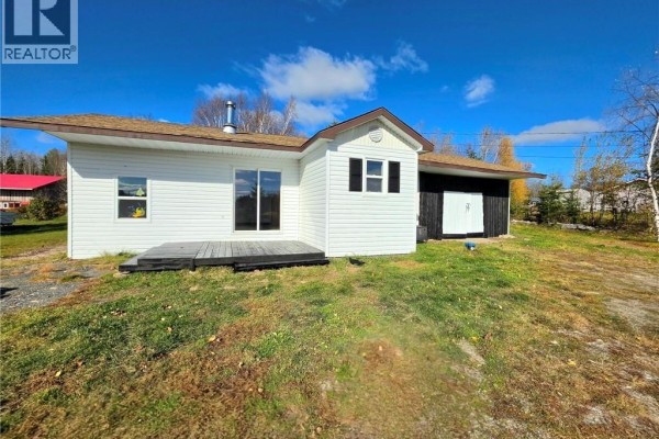 Living room - 975 Route 160, Allardville, NB E8L1L5 Photo 4