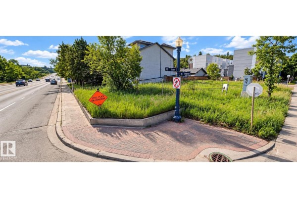9755 92 St Nw, Edmonton, AB T6C2C4 Photo 4