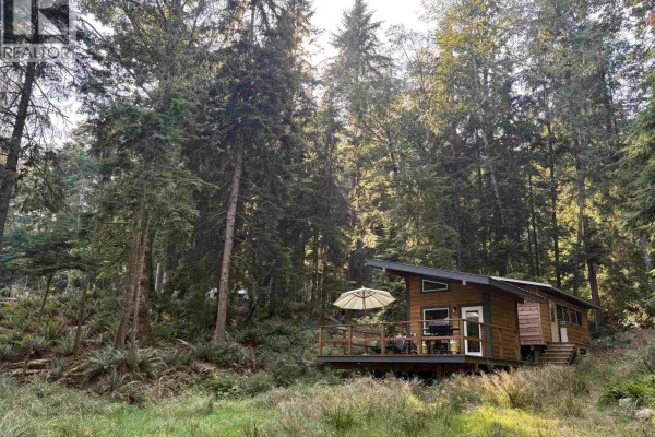 976 West Bay Road, Gambier Island, BC V0N1V0 Photo 3