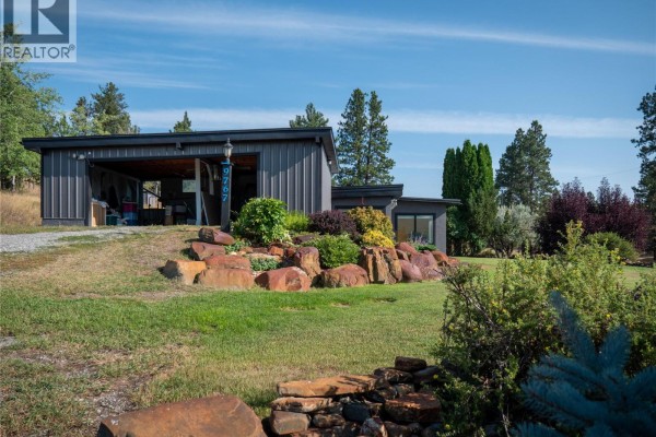 9767 & 9765 Pighin Road, Cranbrook, BC, photo 2
