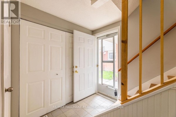 Primary Bedroom - 98 - 1045 Morrison Drive, Ottawa, ON K2H7L2 Photo 4