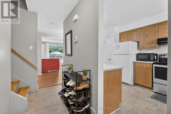 Partial bathroom - 98 - 1444 Palmerston Drive, Ottawa, ON K1J8P1 Photo 4