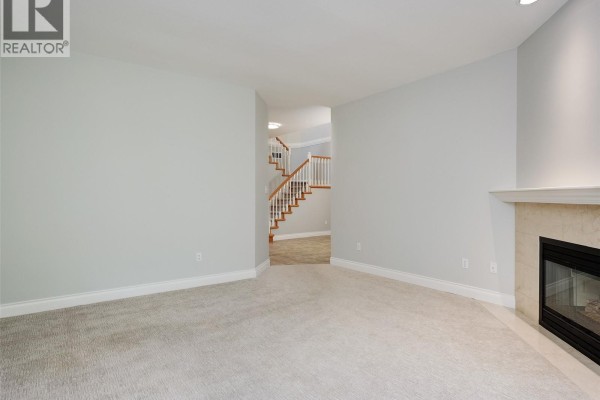 Bedroom - 98 530 Marsett Pl, Saanich, BC V8Z7J2 Photo 4