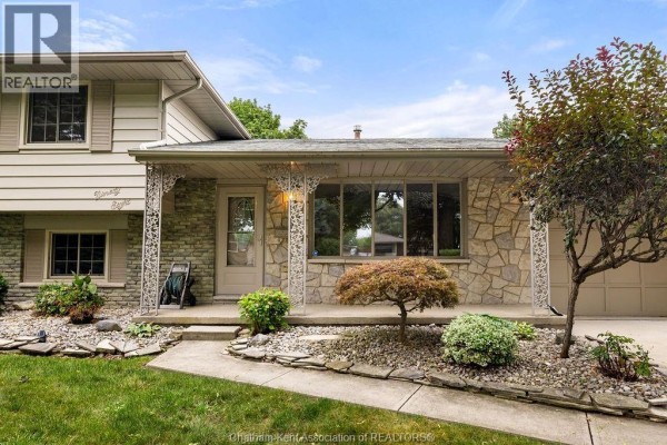 Den - 98 Cardinal Crescent, Chatham, ON N7L3V3 Photo 3
