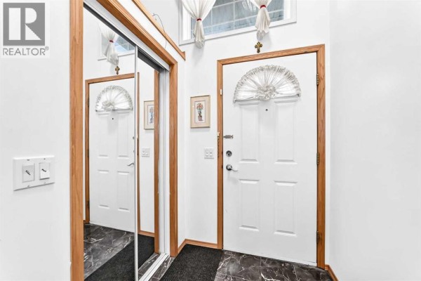Pantry - 98 Country Hills Heights Nw, Calgary, AB T3K4Y6 Photo 2