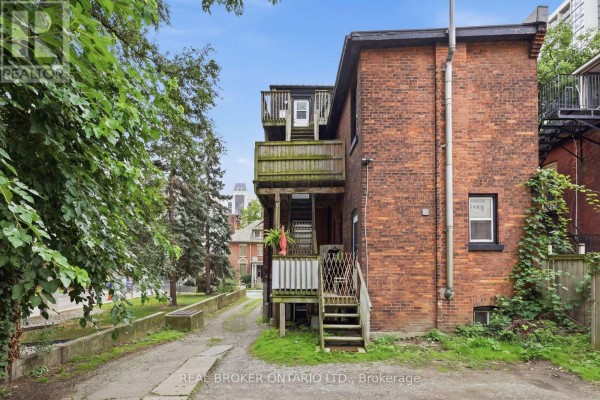 98 Duke Street, Hamilton, ON L8P1X5 Photo 5