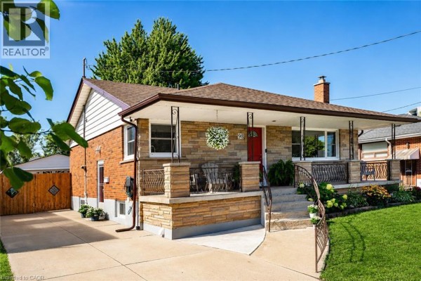 98 Duncombe Drive, Hamilton, ON, photo 2