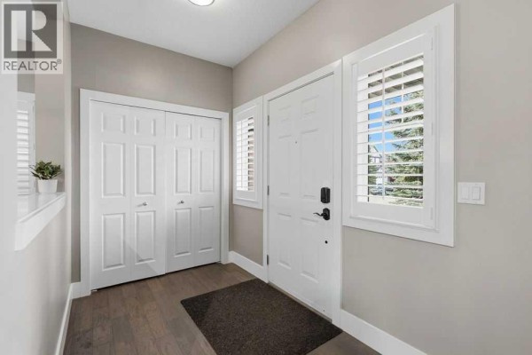 Living room - 98 Evergreen Common Sw, Calgary, AB T2Y4N7 Photo 3